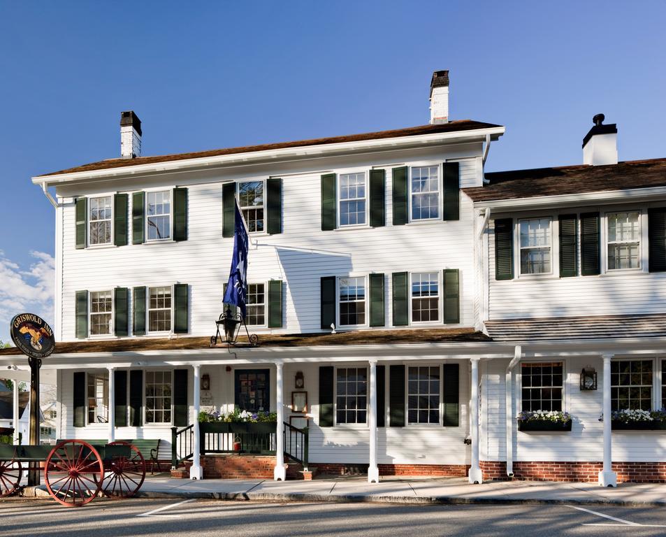 The Griswold Inn Essex Exterior foto